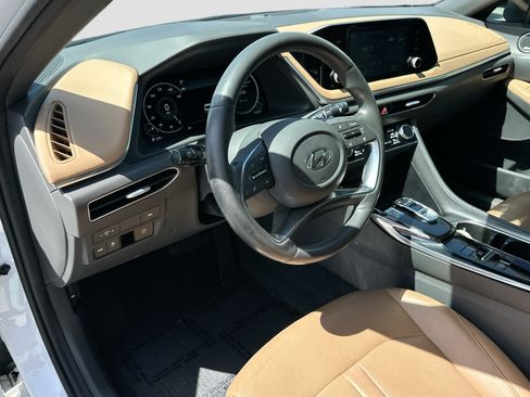 Used 2020 Hyundai Sonata SEL w/ Premium Package FWD image 8