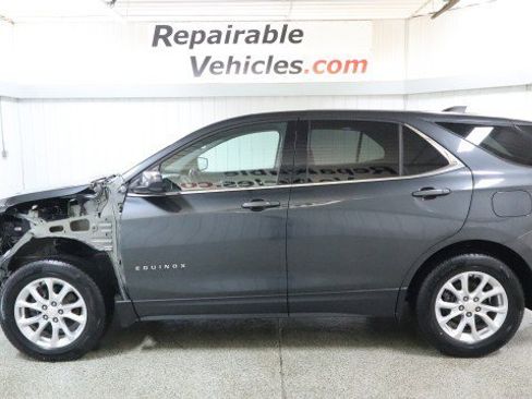 Used 2020 Chevrolet Equinox LT image 1