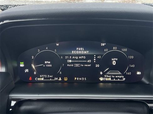 Used 2023 Lincoln Nautilus Reserve w/ Equipment Group 201A image 23