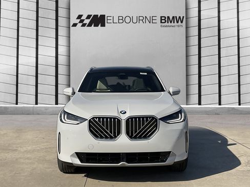New 2026 BMW X3 xDrive30 w/ Convenience Package image 2