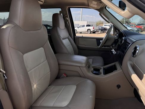 Used 2006 Ford Expedition Eddie Bauer image 23