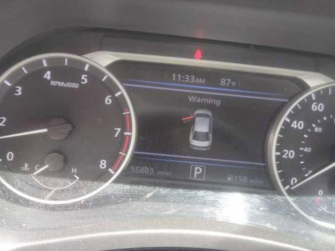 Used 2023 Nissan Sentra SV image 4