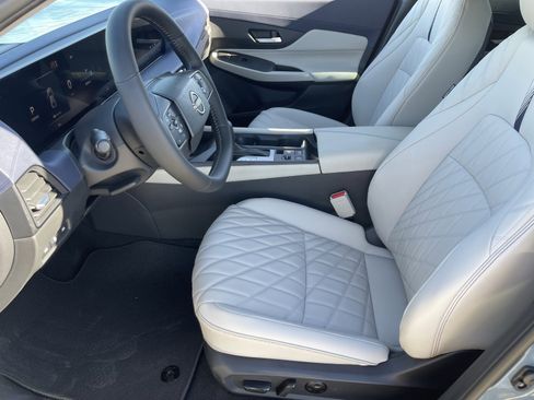 New 2026 Nissan Sentra SL w/ Floor Mat Package image 20