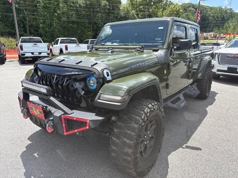 Used 2021 Jeep Gladiator Sport AWD/4WD image 2