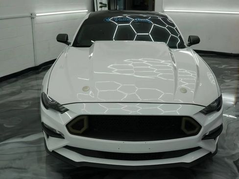 Used 2019 Ford Mustang GT Premium w/ Equipment Group 401A RWD image 2