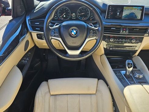 Used 2018 BMW X6 xDrive50i image 9