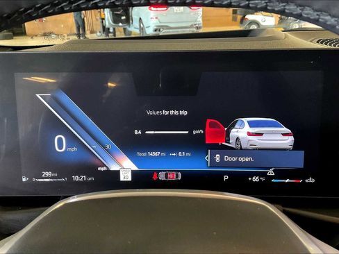 Certified 2025 BMW 330i 330i w/ M Sport Package image 24