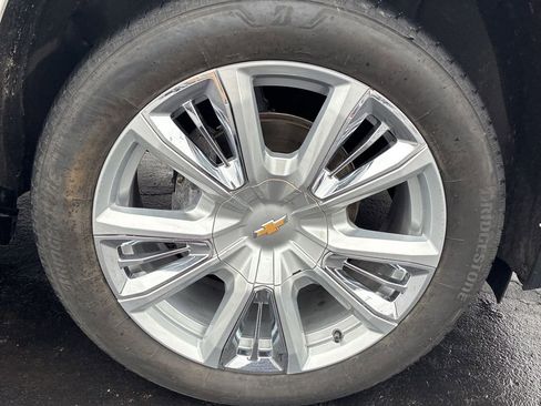 Used 2023 Chevrolet Tahoe High Country w/ Premium Package image 13