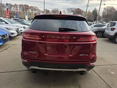 Used 2017 Lincoln MKC Reserve image 6