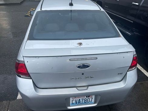 Used 2009 Ford Focus SE image 5
