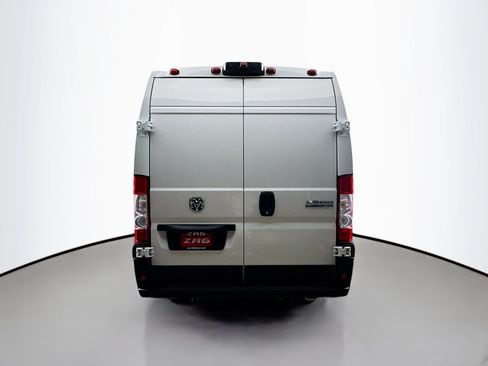 Used 2023 RAM ProMaster 3500 FWD image 4