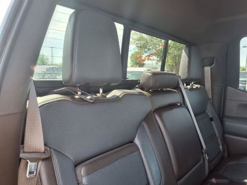 Used 2021 GMC Sierra 1500 Denali w/ Denali Ultimate Package AWD/4WD image 15