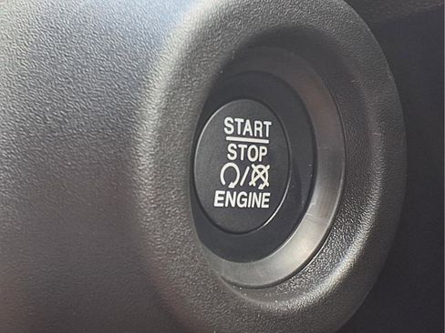 New 2026 RAM ProMaster 2500 w/ Convenience Group image 13