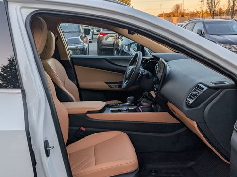 New 2026 Lexus NX 350h AWD w/ Luxury Package image 9