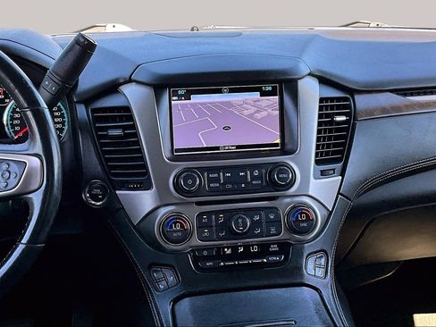 Used 2018 GMC Yukon XL Denali w/ Denali Ultimate Package image 4