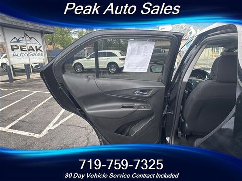 Used 2022 Chevrolet Equinox LT w/ Driver Convenience Package AWD/4WD image 23