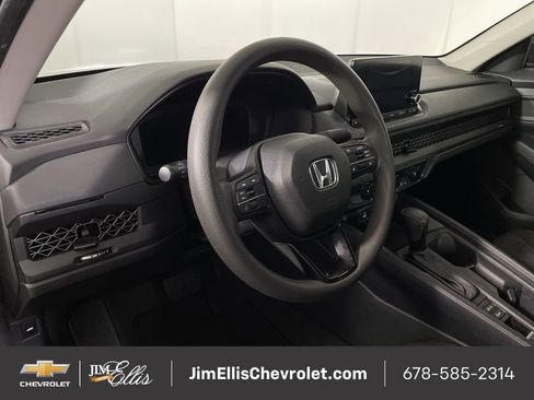 Used 2023 Honda Accord LX image 10