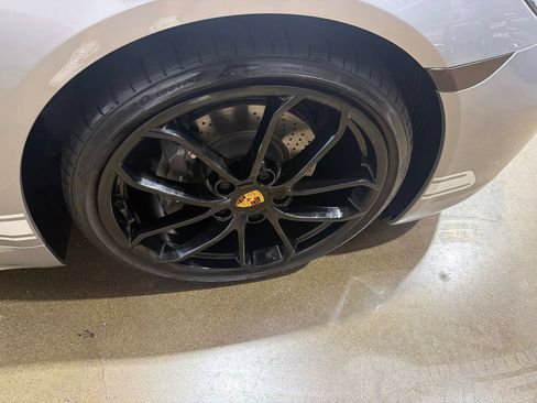 Used 2024 Porsche 718 Cayman RWD image 53