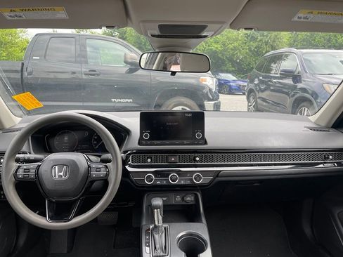 Used 2023 Honda Civic LX image 11