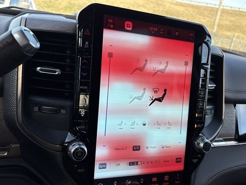 Used 2025 RAM 3500 Longhorn image 38