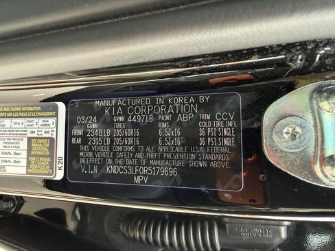 Used 2024 Kia Niro EX FWD image 41