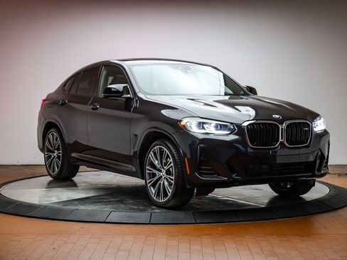 Certified 2023 BMW X4 M40i w/ Premium Package image 5