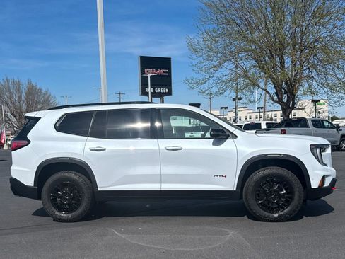 New 2026 GMC Acadia AT4 w/ Super Cruise Package AWD/4WD image 8