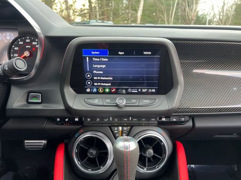 Used 2024 Chevrolet Camaro ZL1 image 34