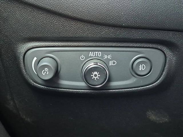 Used 2019 Chevrolet Equinox Premier FWD image 25