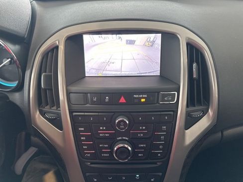 Used 2016 Buick Verano Leather image 9