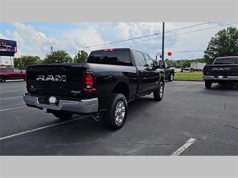 New 2025 RAM 2500 Big Horn image 32