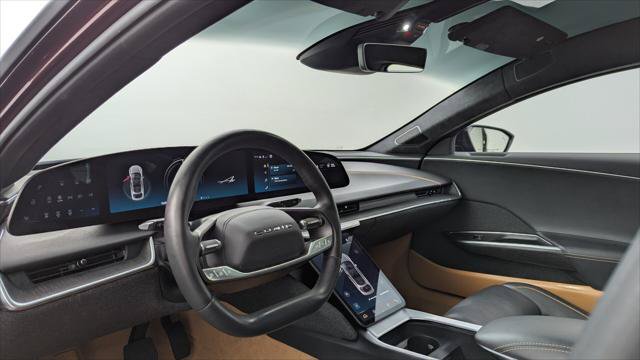Used 2024 Lucid Air Touring AWD/4WD image 23
