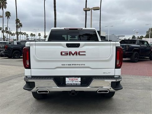 New 2026 GMC Sierra 1500 SLT w/ SLT Premium Plus Package image 4