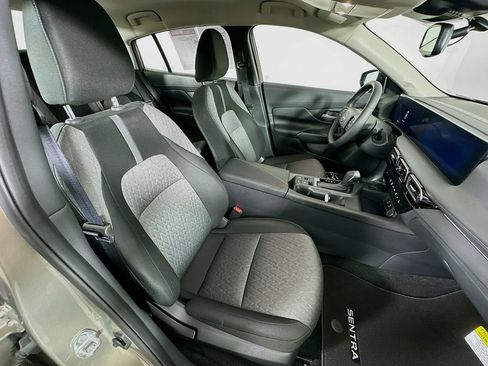 Certified 2026 Nissan Sentra SV w/ SV Convenience Package FWD image 35