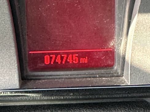 Used 2015 GMC Terrain SLE image 17