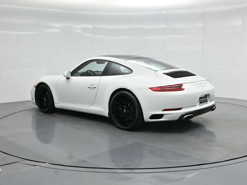 Used 2017 Porsche 911 Carrera RWD image 5