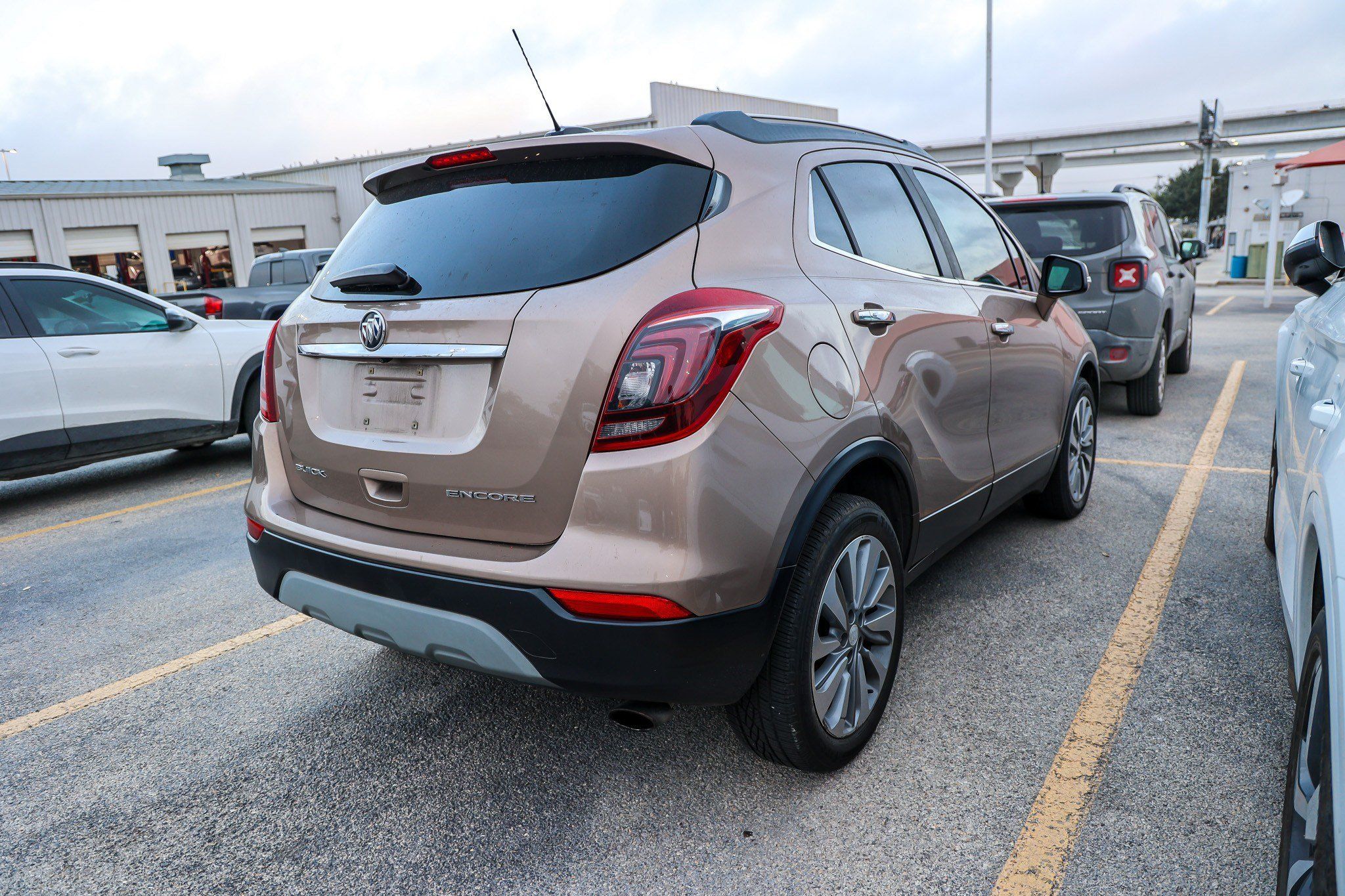 Used 2018 Buick Encore Preferred FWD image 6