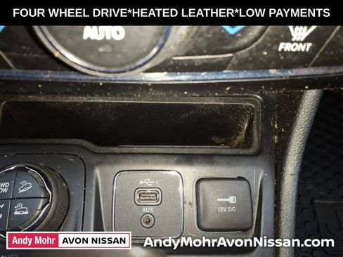 Used 2019 Jeep Cherokee Trailhawk w/ Cold Weather Group AWD/4WD image 25