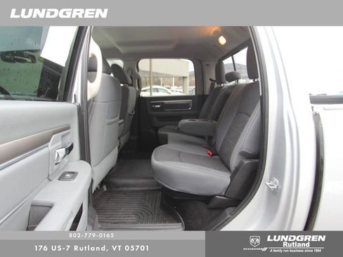 Used 2016 RAM 3500 Big Horn image 33