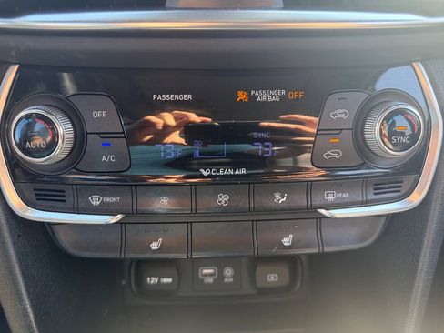 Used 2019 Hyundai Santa Fe Limited AWD/4WD image 22