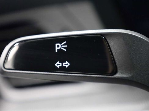 Certified 2025 Porsche 911 Carrera image 29