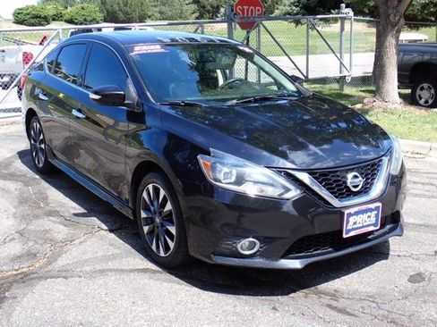Used 2016 Nissan Sentra SR w/ SR Premium Package FWD image 6