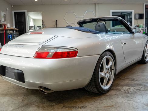 Used 2000 Porsche 911 Carrera 4 AWD/4WD image 8