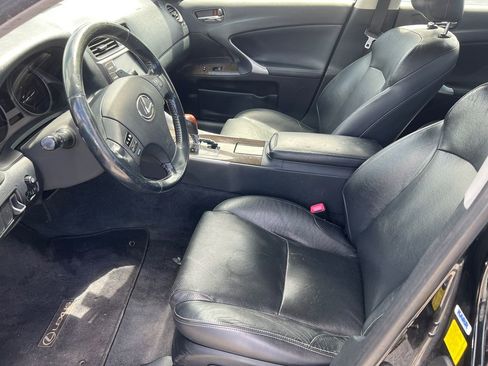 Used 2010 Lexus IS 250 RWD image 3