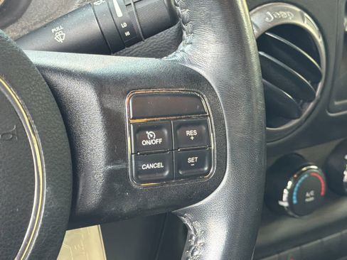 Used 2016 Jeep Wrangler Sport w/ Quick Order Package 24S image 28