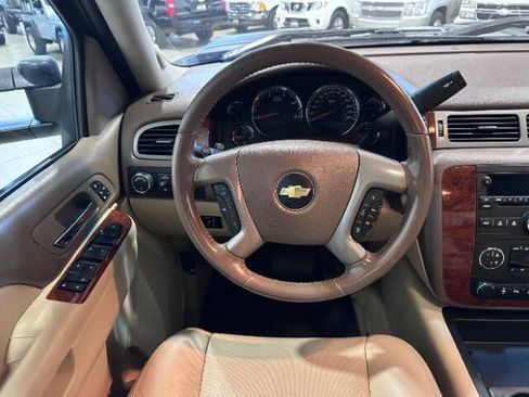 Used 2012 Chevrolet Silverado 2500 LTZ w/ LTZ Plus Package AWD/4WD image 18