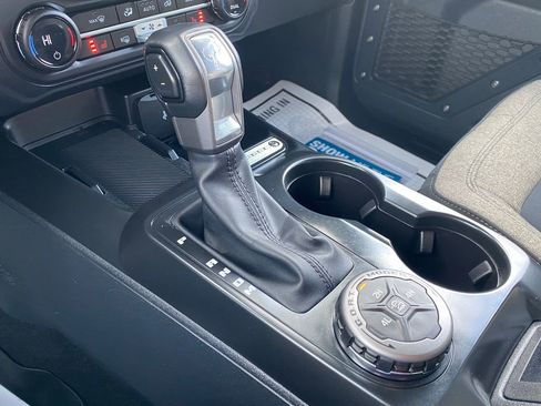 Used 2025 Ford Bronco Big Bend image 28