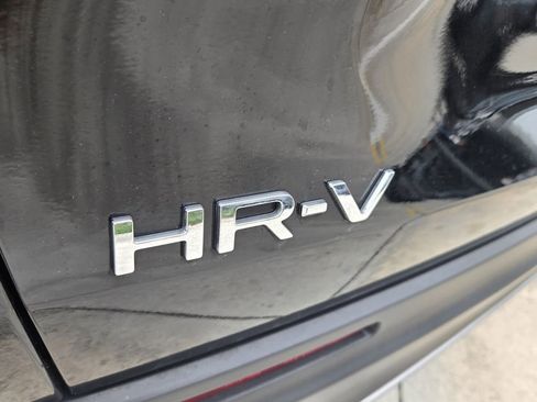 Used 2024 Honda HR-V Sport image 14