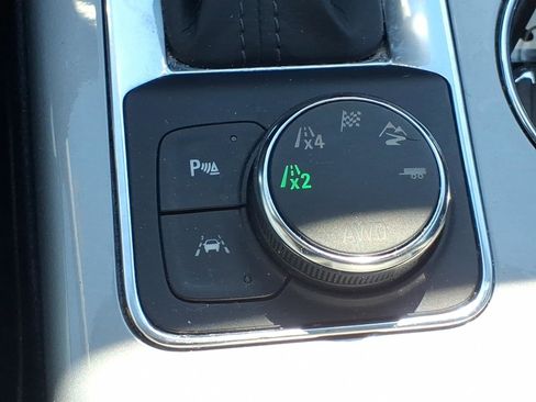 Used 2023 Chevrolet Blazer LT w/ Sound & Technology Package AWD/4WD image 20