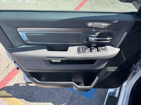 Used 2017 RAM 1500 Lone Star RWD image 15